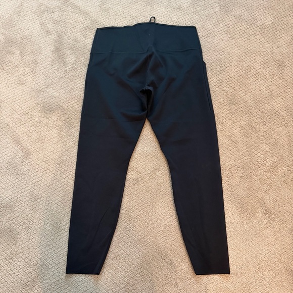 Nike Go Dri-Fit Cropped Leggings, Size XL - Picture 7 of 9